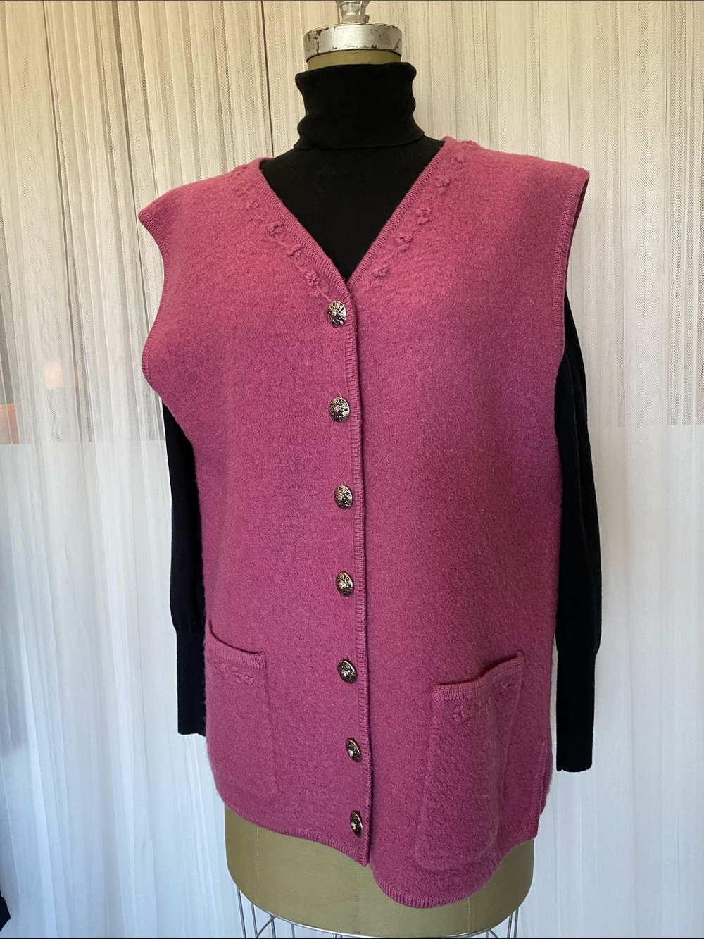 Vintage 80’s Womens Dusty Pink Button-Front Boiled Wool Knit Vest Medium